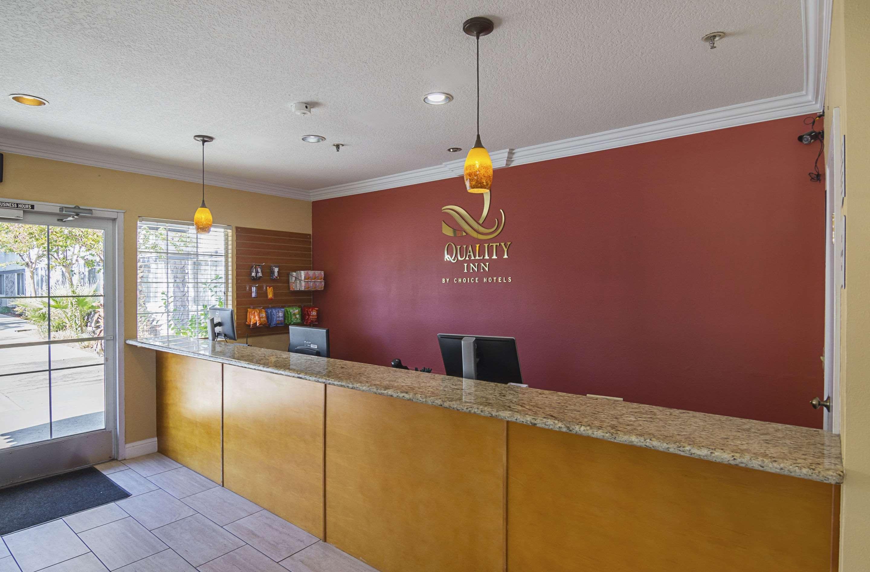 Quality Inn Fresno Yosemite Airport Exterior foto