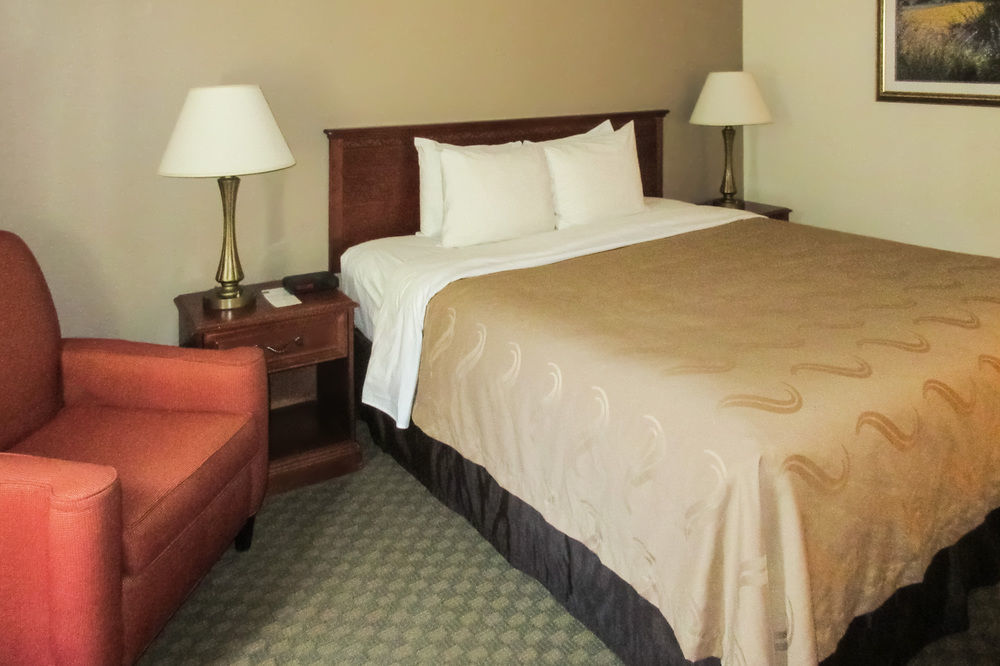 Quality Inn Fresno Yosemite Airport Exterior foto